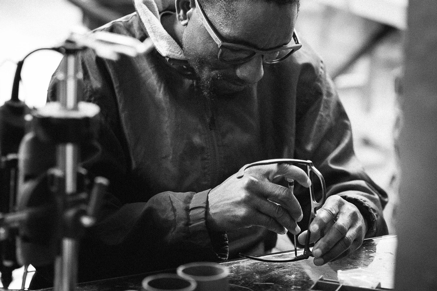 Ballo Eyewear making