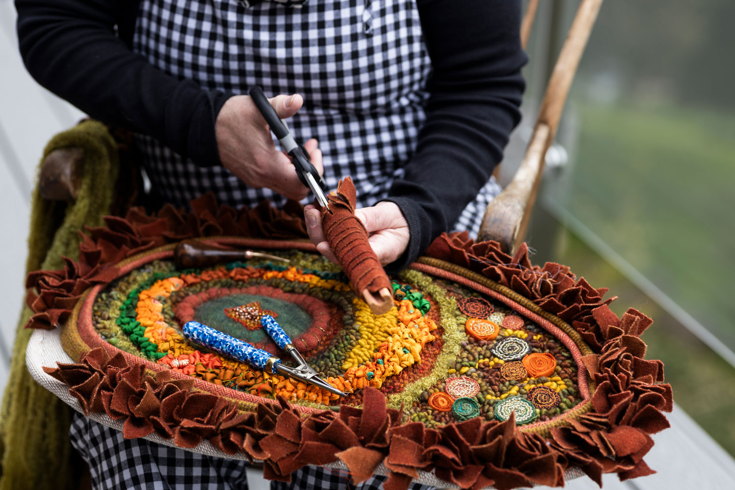 Yvonne Iten-Scott Textile sculpting