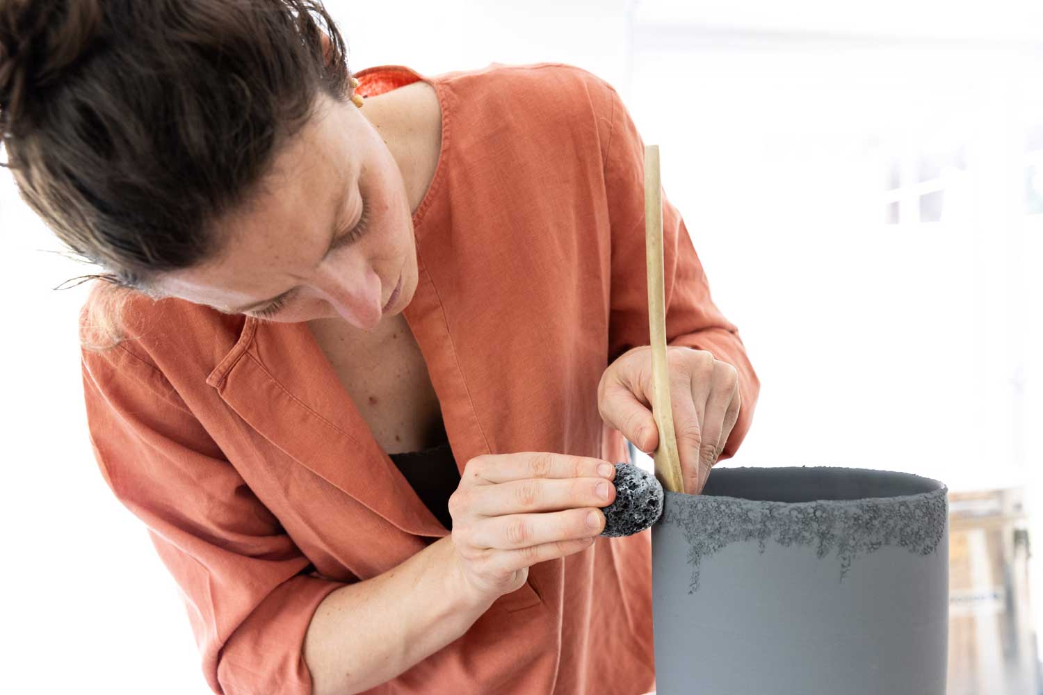 Porcelain maker Federica Ramacciotti