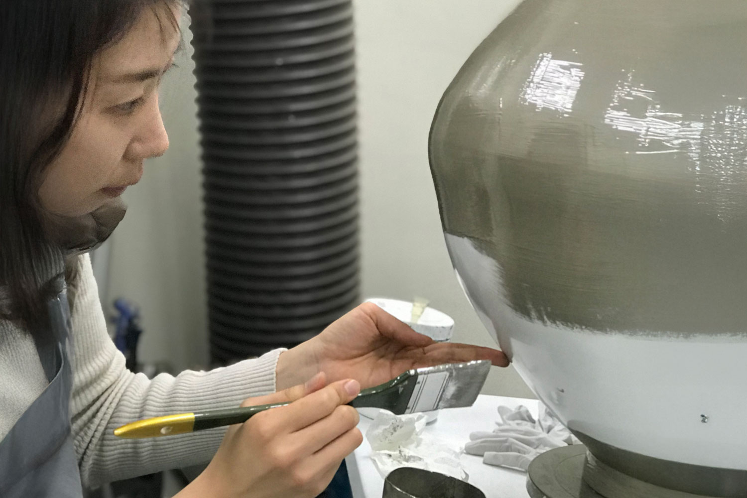 Ceramicist Ji-Woon Yang