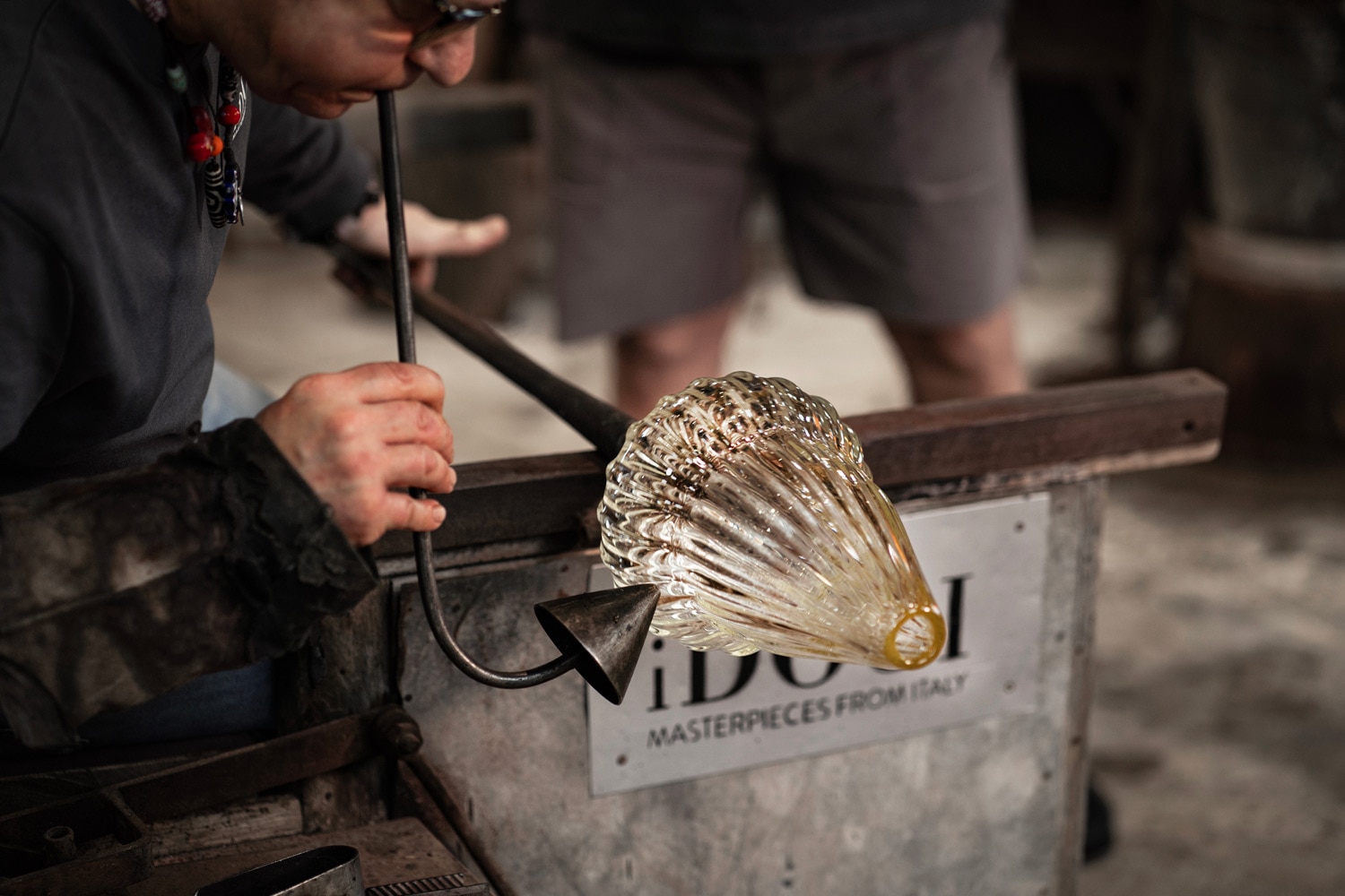 Glassblower iDOGI