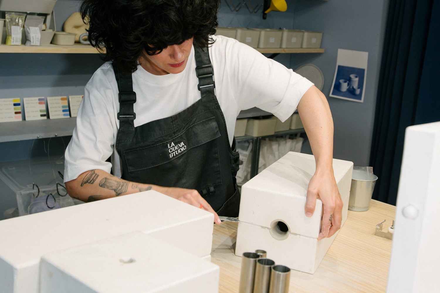 Ceramicist Cova del Campo