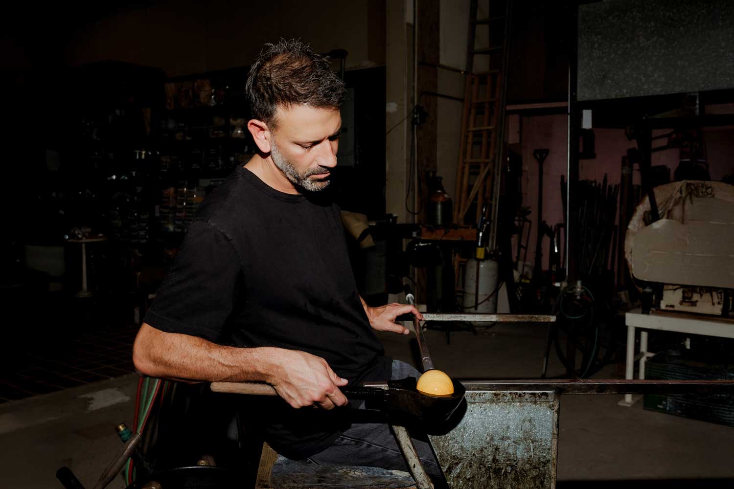 Glassblower Paul Arnhold