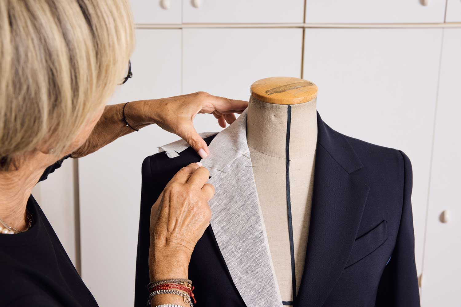 Tailor Maura Leoni