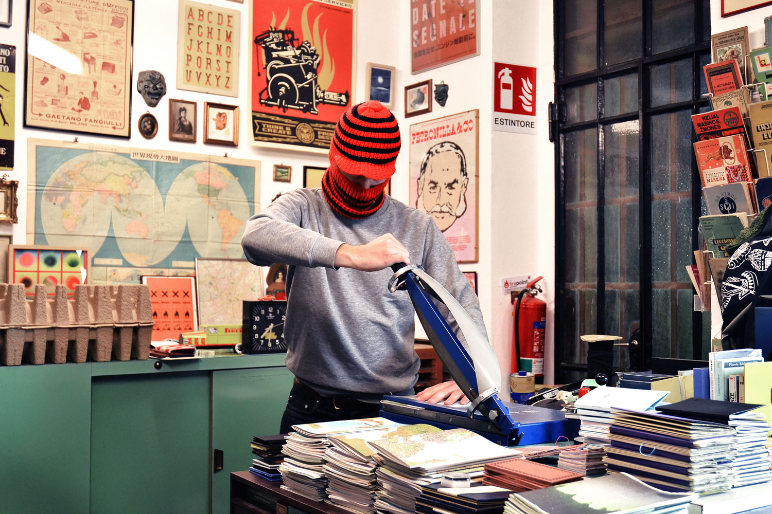 Libri Finti Clandestini Bookbinding