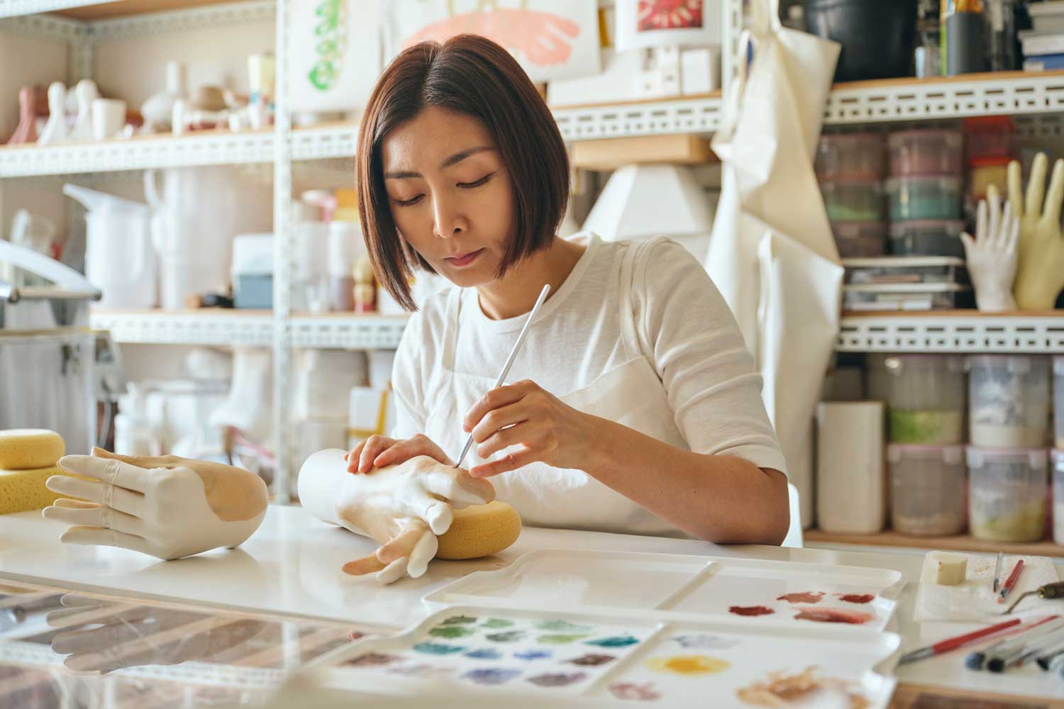 Ceramicist Sena Gu