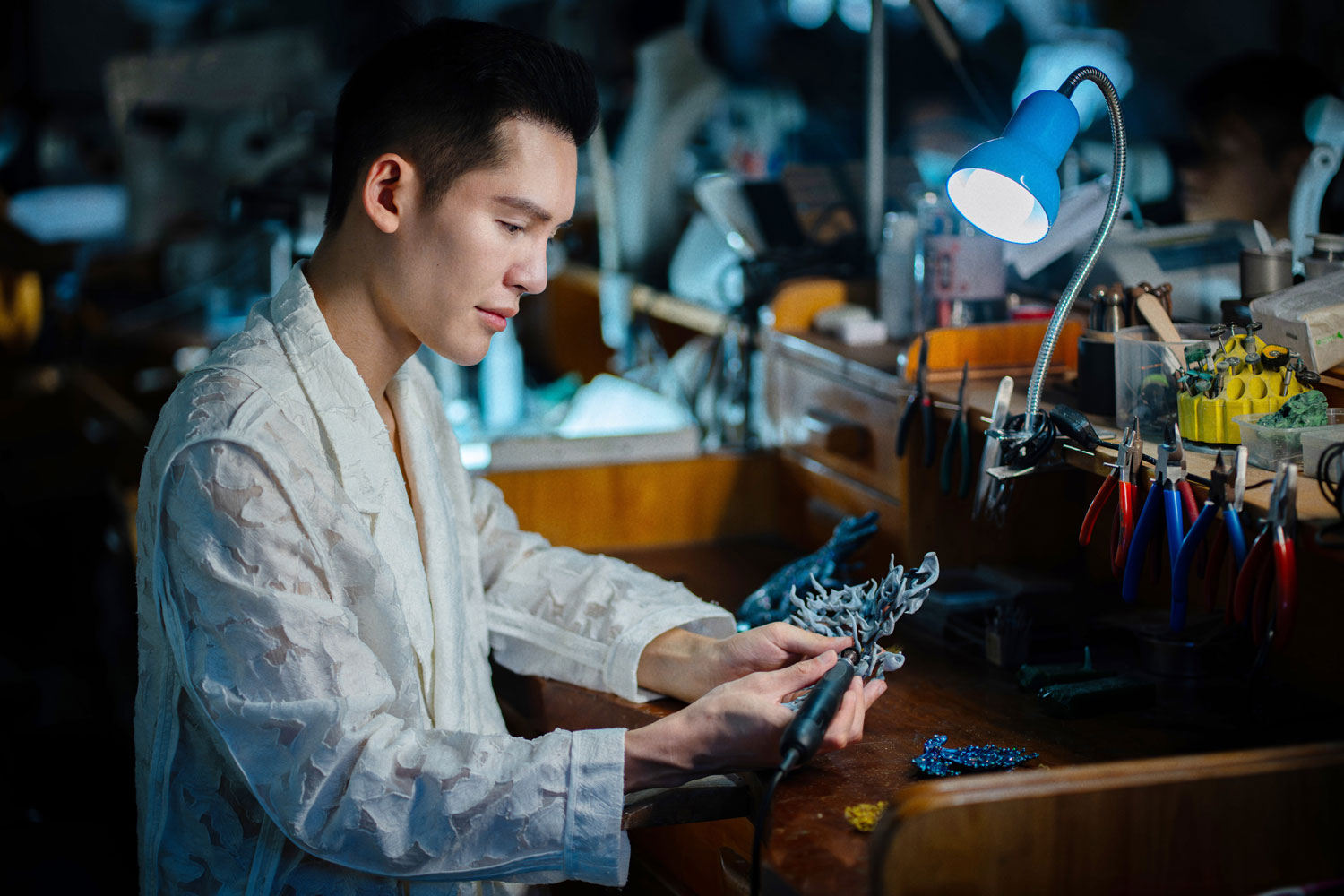 Wallis Hong Jewellery making