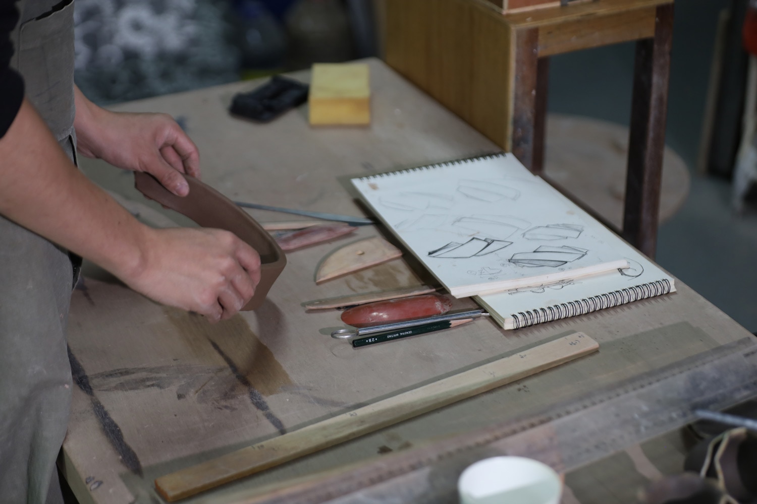 Ceramicist Zechao Han 韩泽超