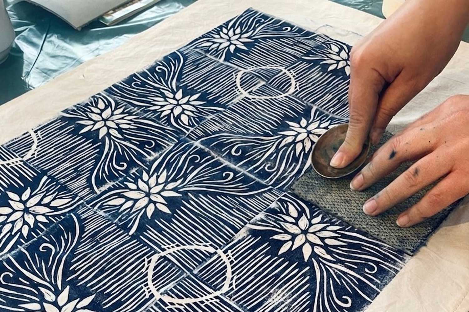 A 1-day fabric printmaking course in London