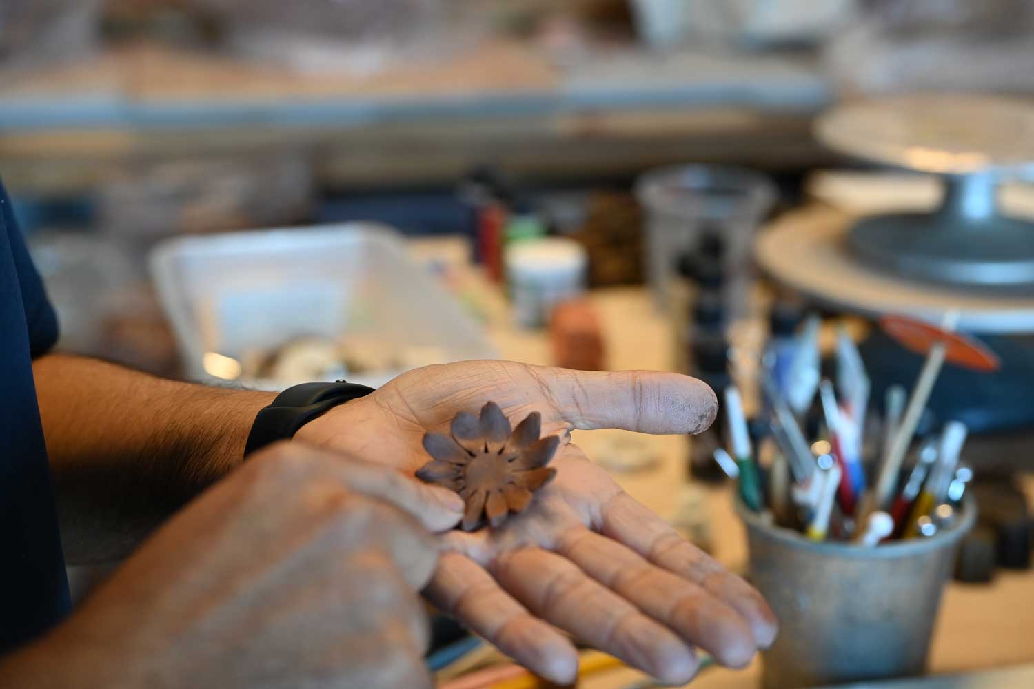 Artificial flower maker Sourabh Gupta