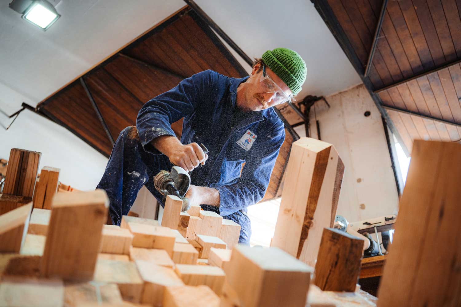 Furniture maker Dario Erkelens