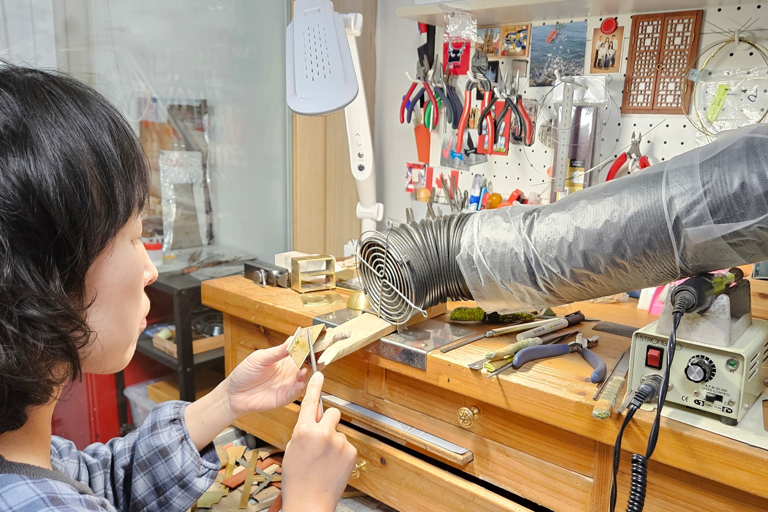 Metalsmith Jihyeon Jeon