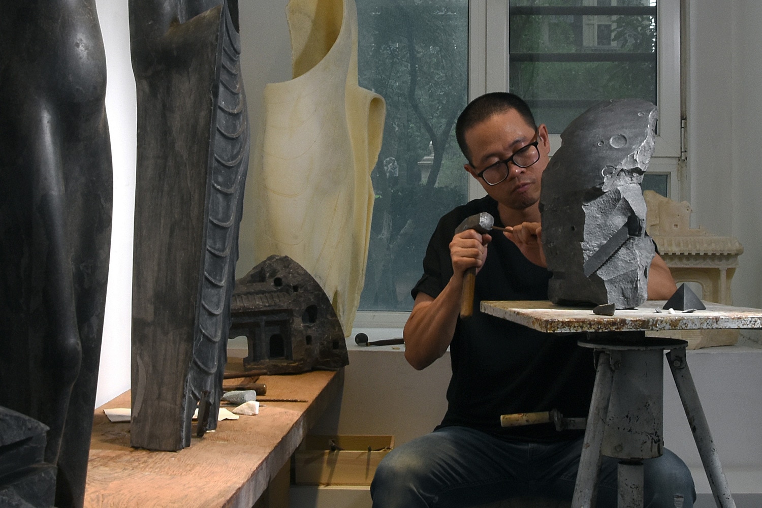 Xin Yang 阳新