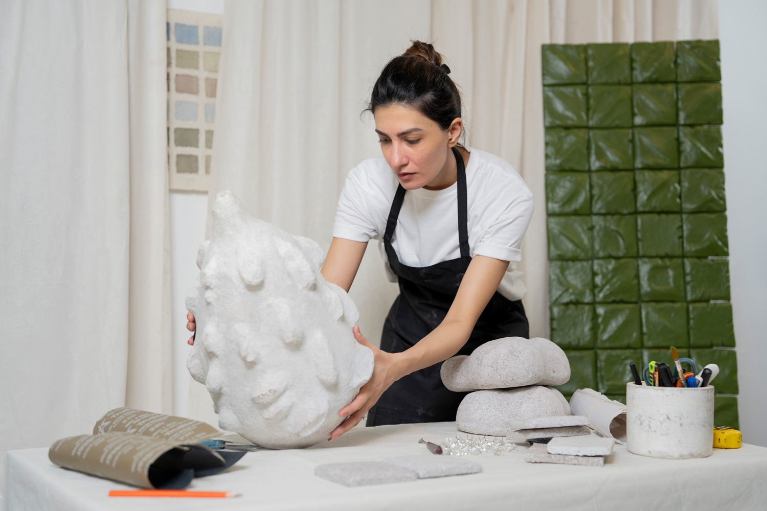 Mixed media sculptor Vāhe Ensemble