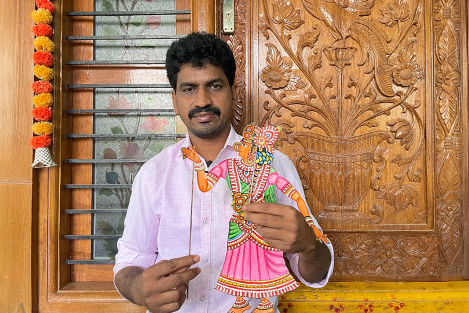 Leather artist Kanday Anjannapa