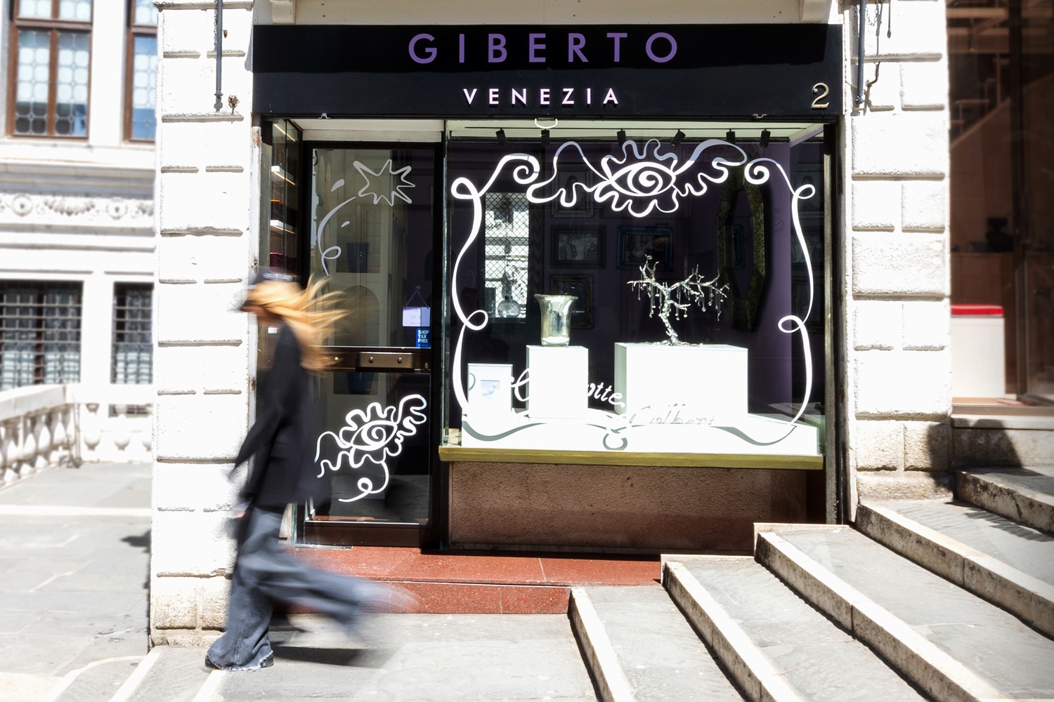 Glassblower Giberto Venezia
