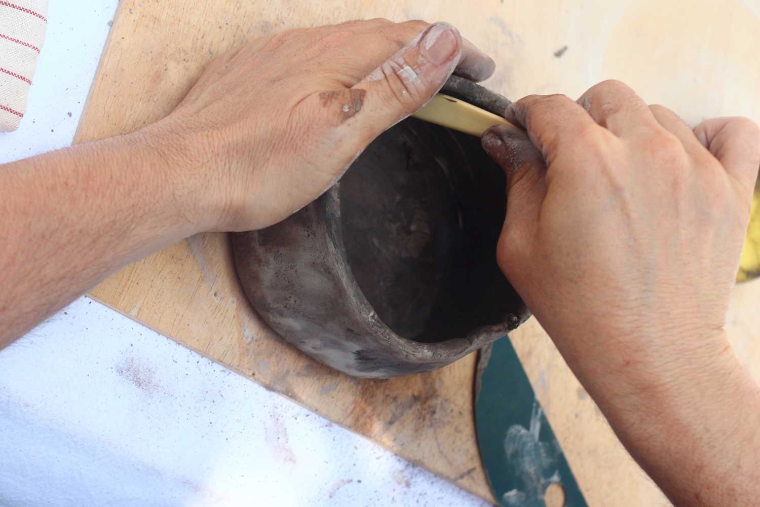 Cristina Garrón A Mediterranean ceramics workshop in Sitges