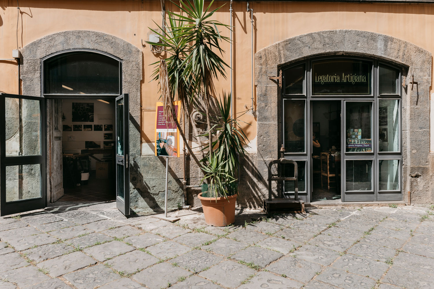 Legatoria Artigiana Napoli Bookbinding