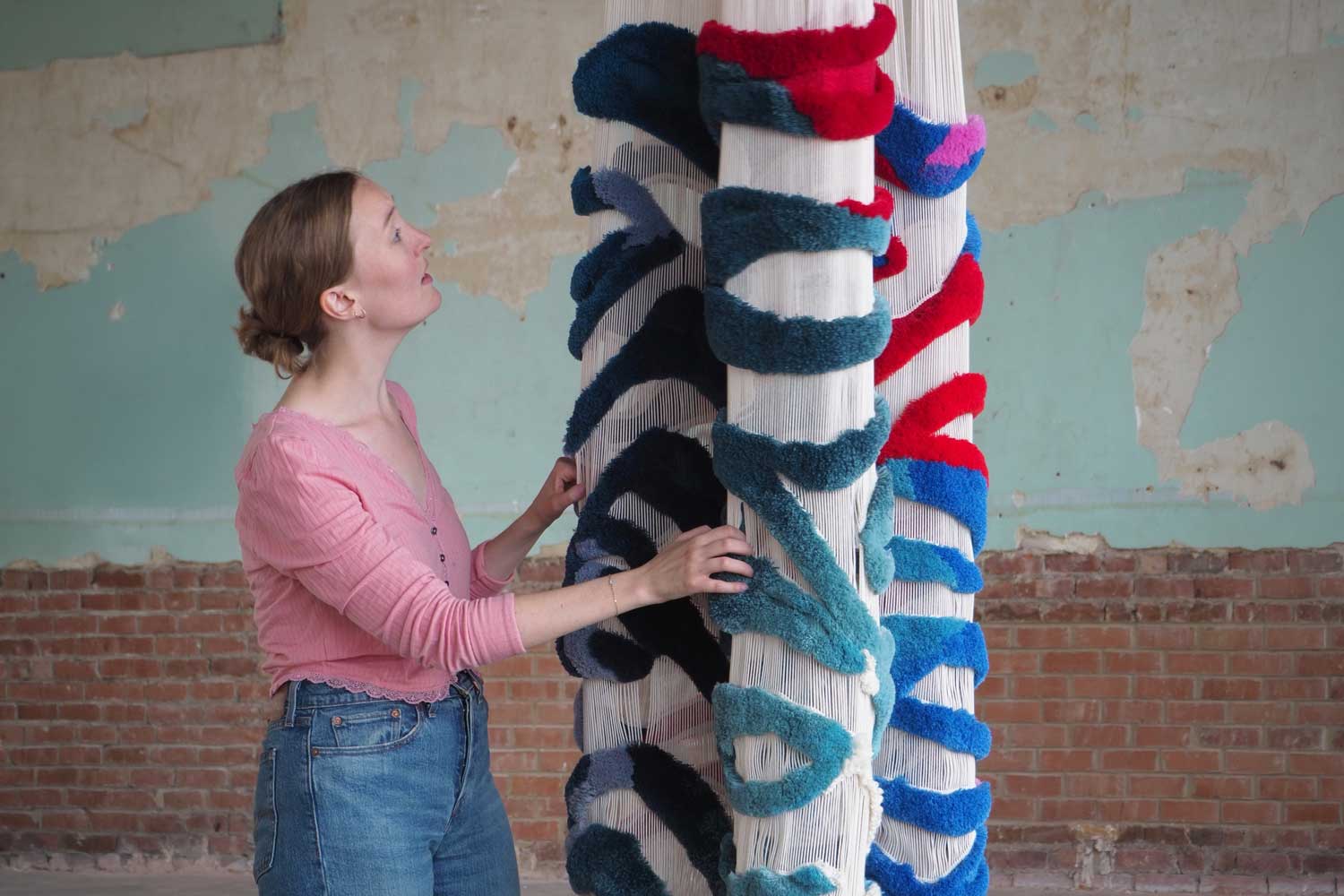 Justine Van Impe Textile sculpting