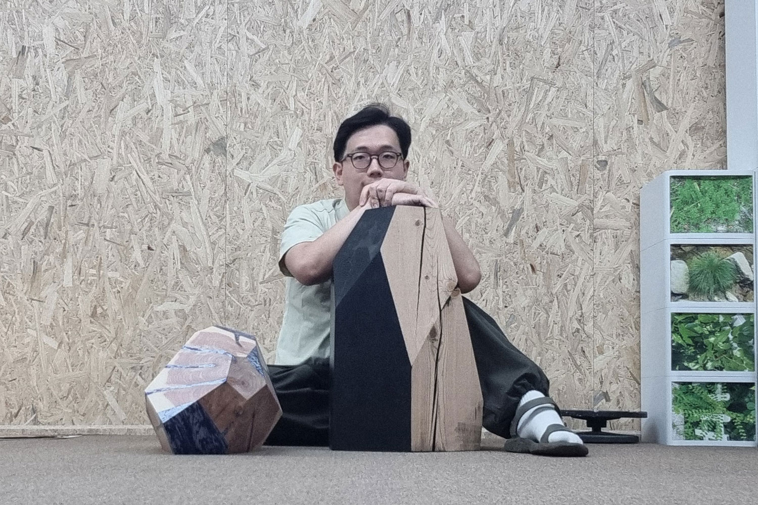 Weon Rhee Furniture making