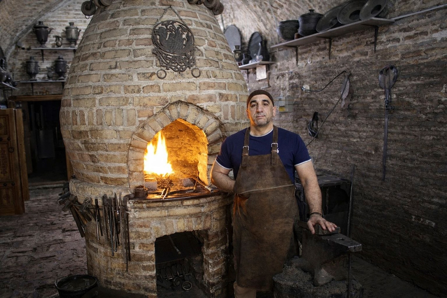 Blacksmith Shavkiddin Kamalov