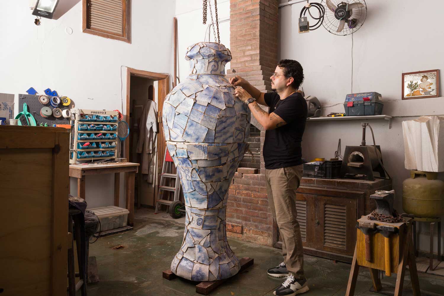 Ceramicist Rodrigo Torres