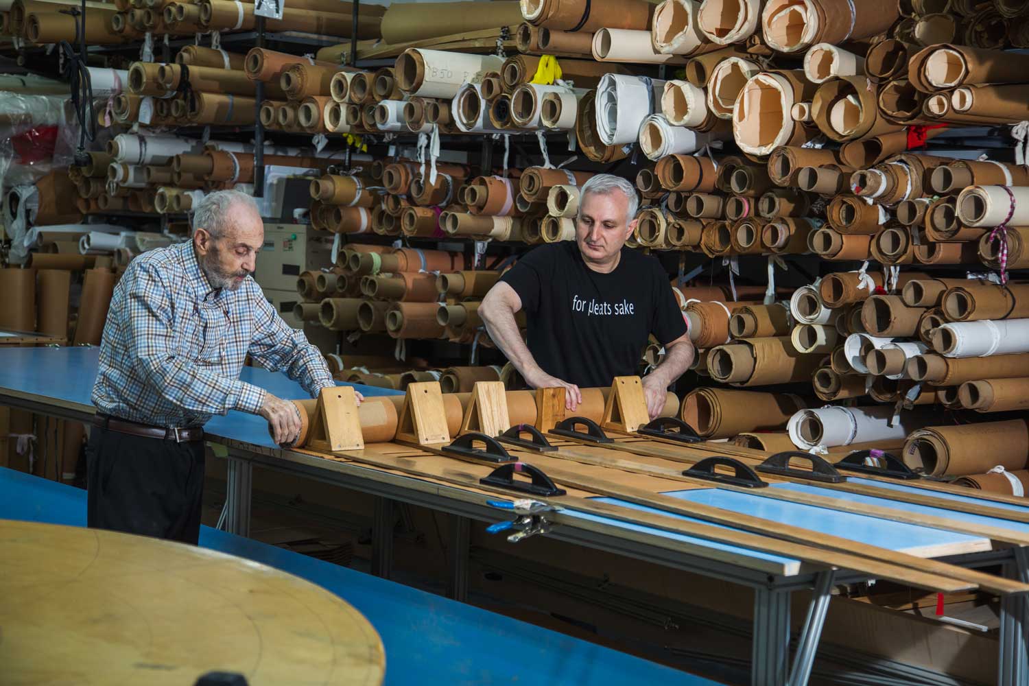 Tom's Sons International Textile pleating