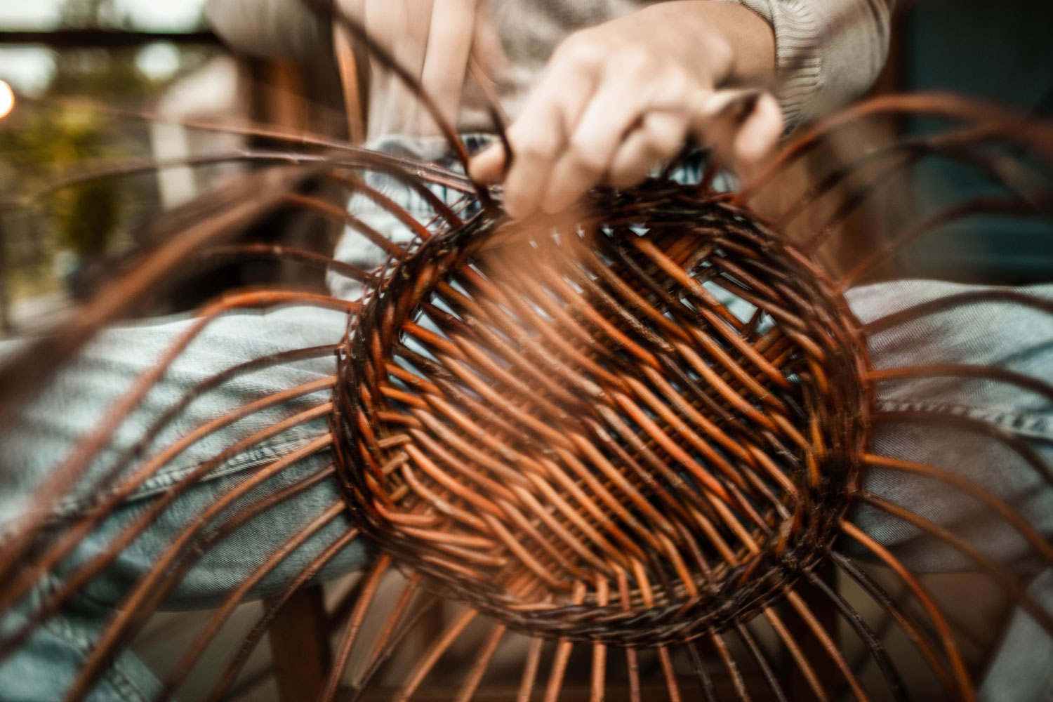 Marion Bui Wicker sculpting