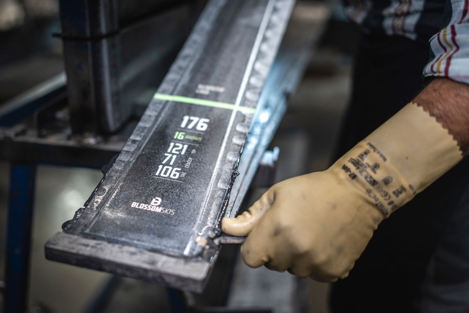 Blossom Skis Ski making