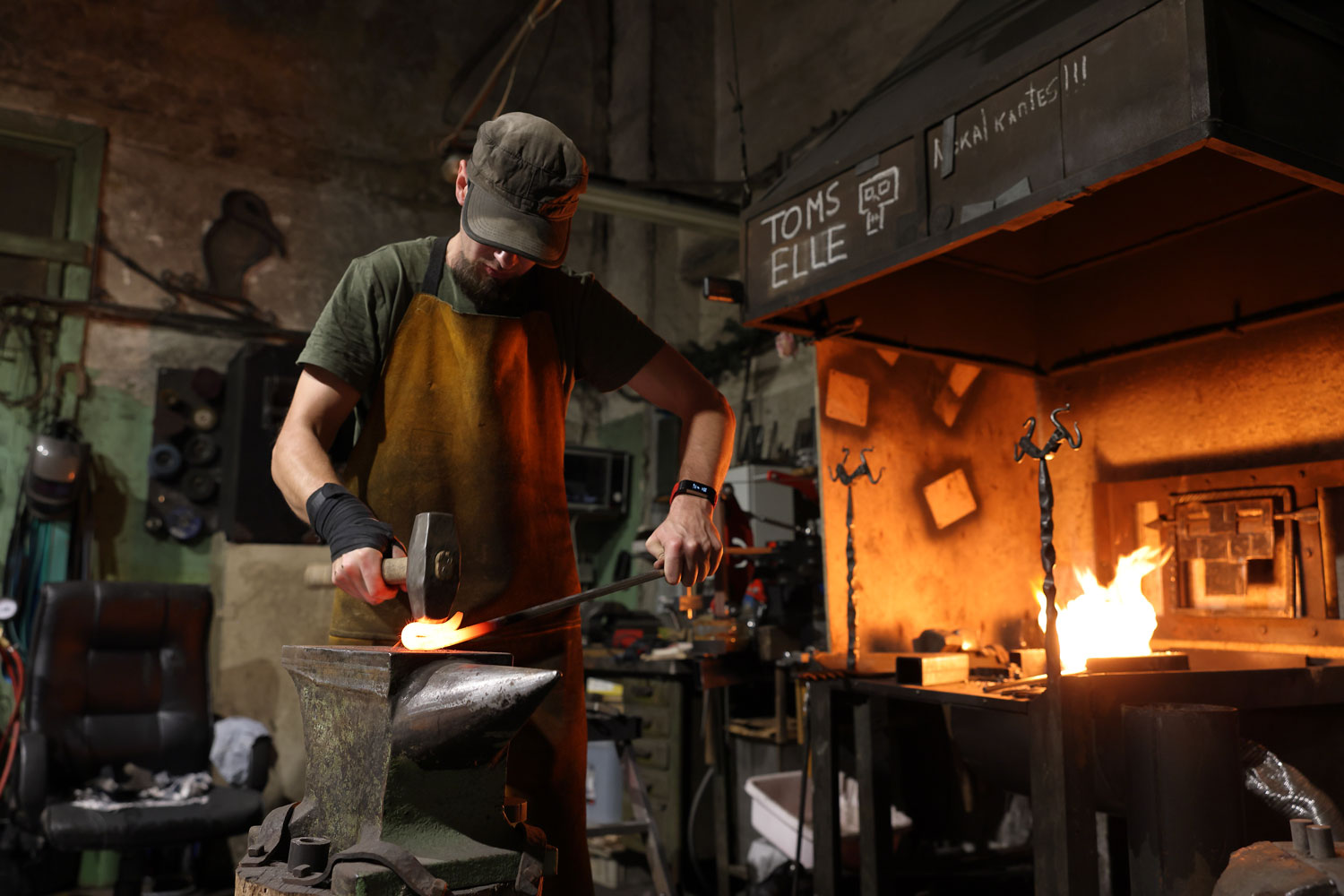 Toms Elle Blacksmithing