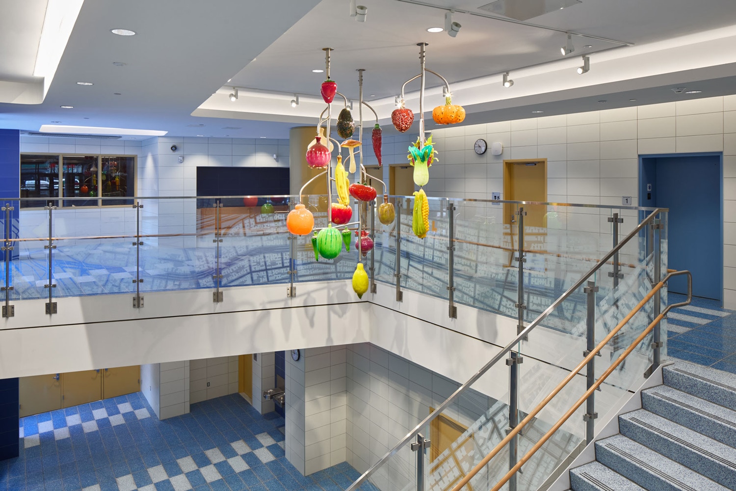 Glass sculptor Deborah Czeresko