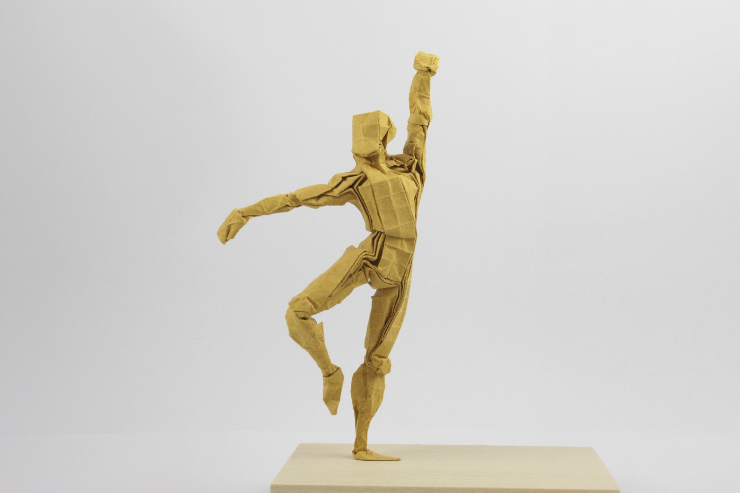 Origamist Giuseppe Romeo