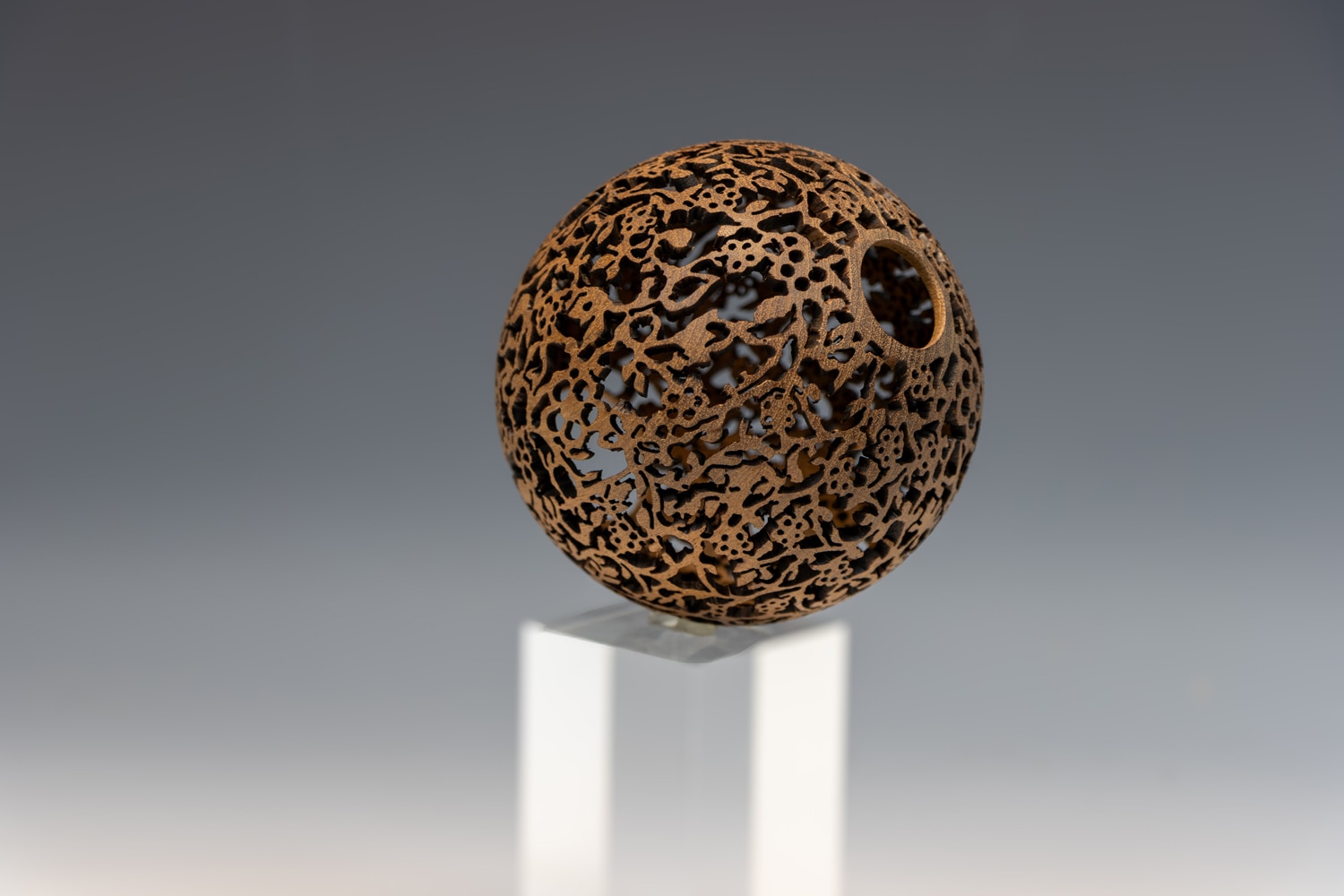 Woodturner Luigi D'Amato