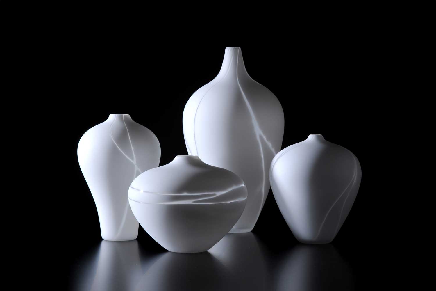 Glassblower Ryo Sekino