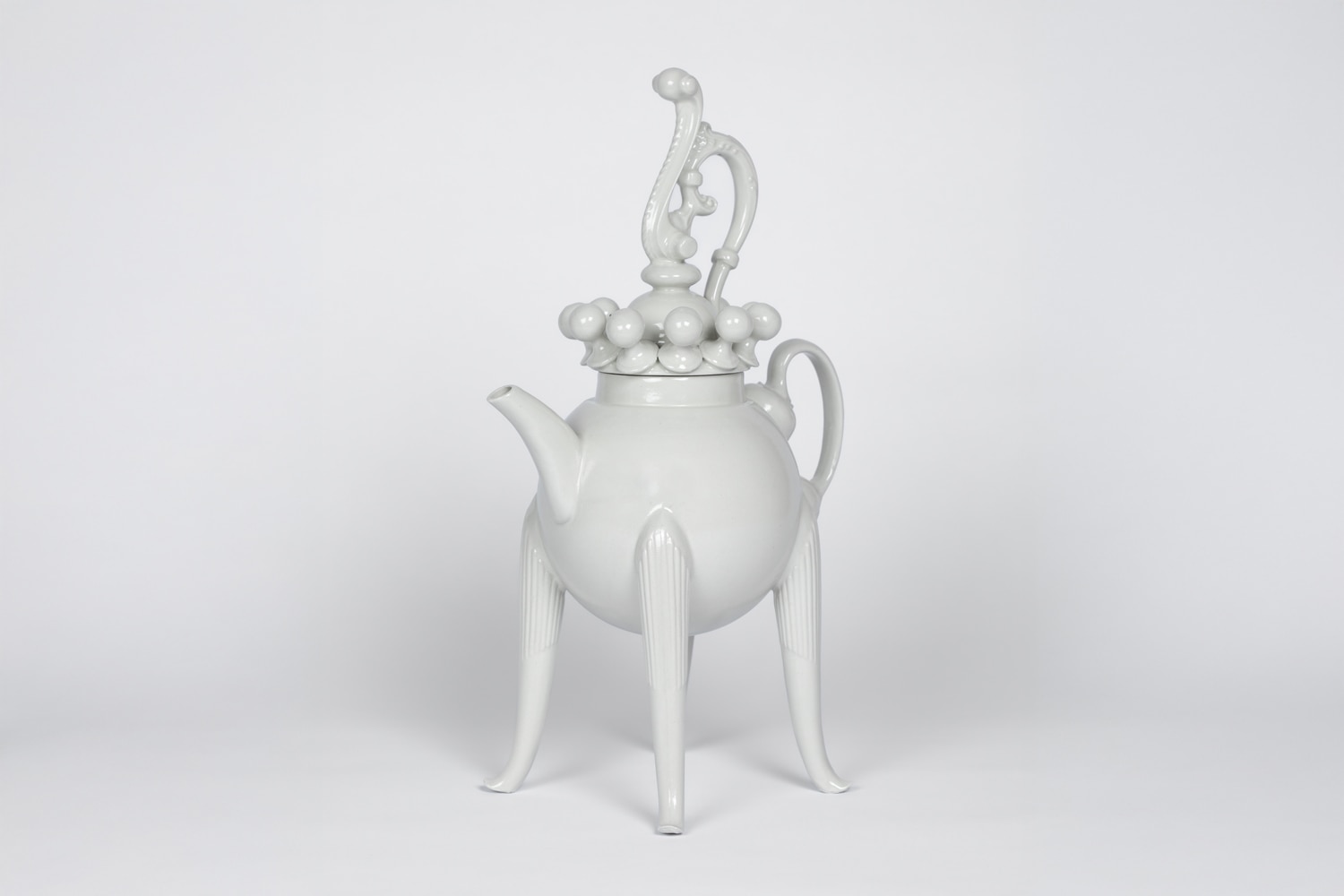 Ceramicist Ömer Öner