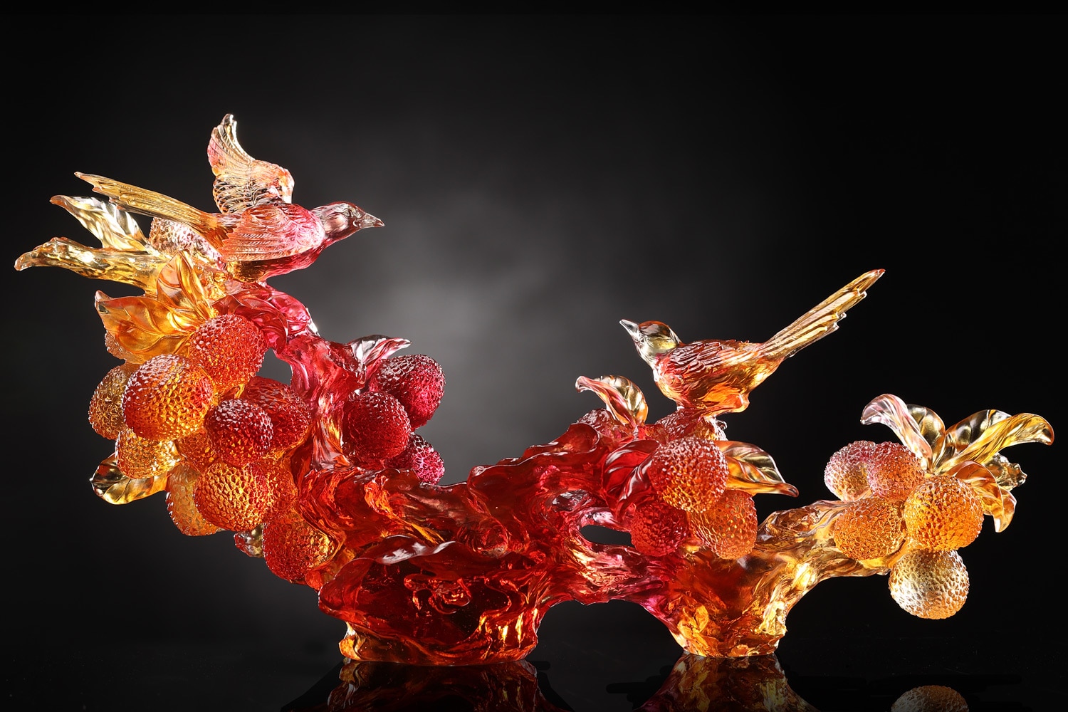 Glass sculptor Loretta H. Yang 杨惠姗