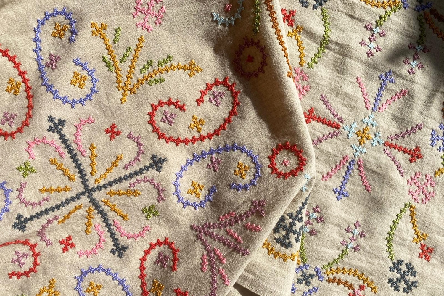 Embroiderer Lizzy Vartanian