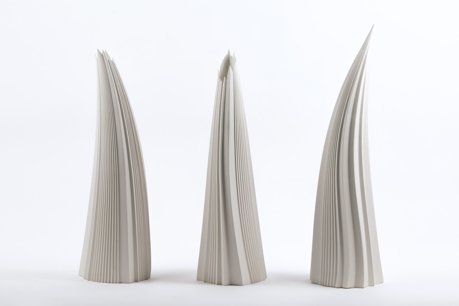 Porcelain maker Jaehyeon Lim