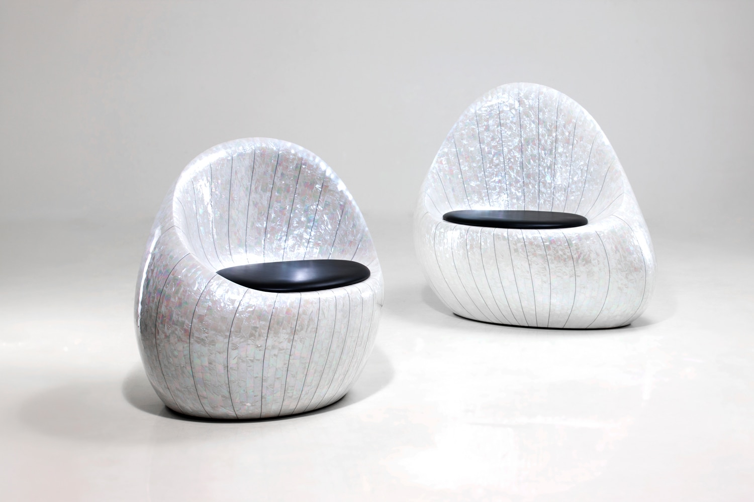 Mother-of-pearl artist Myungsun Kang