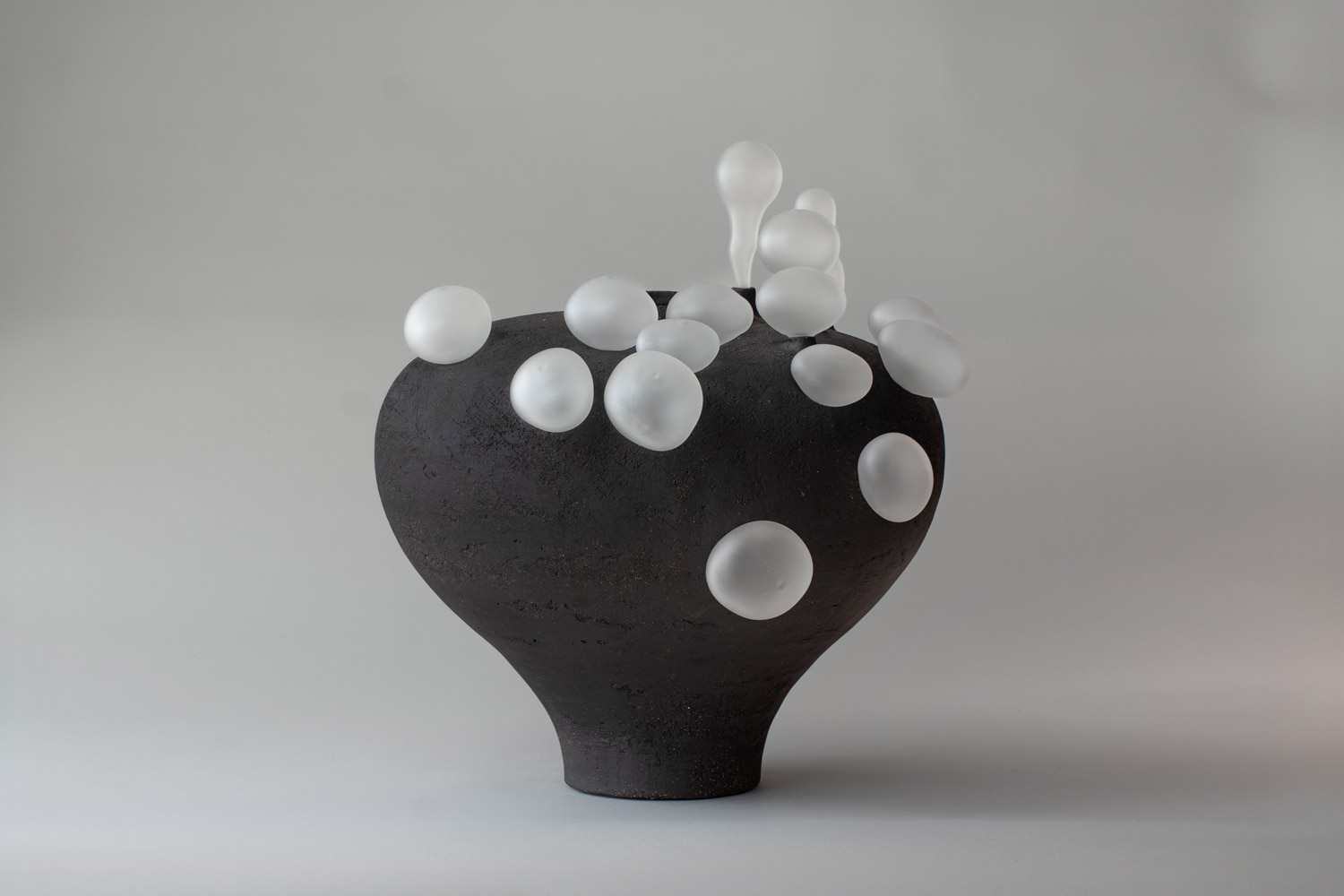 Alex Frosum Black Moon Jar, Blue Moon Jar