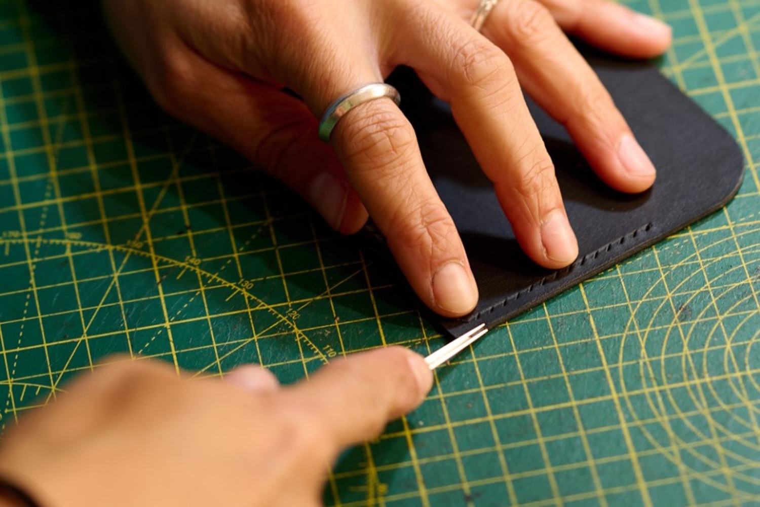 Leatherwork workshop in Venice