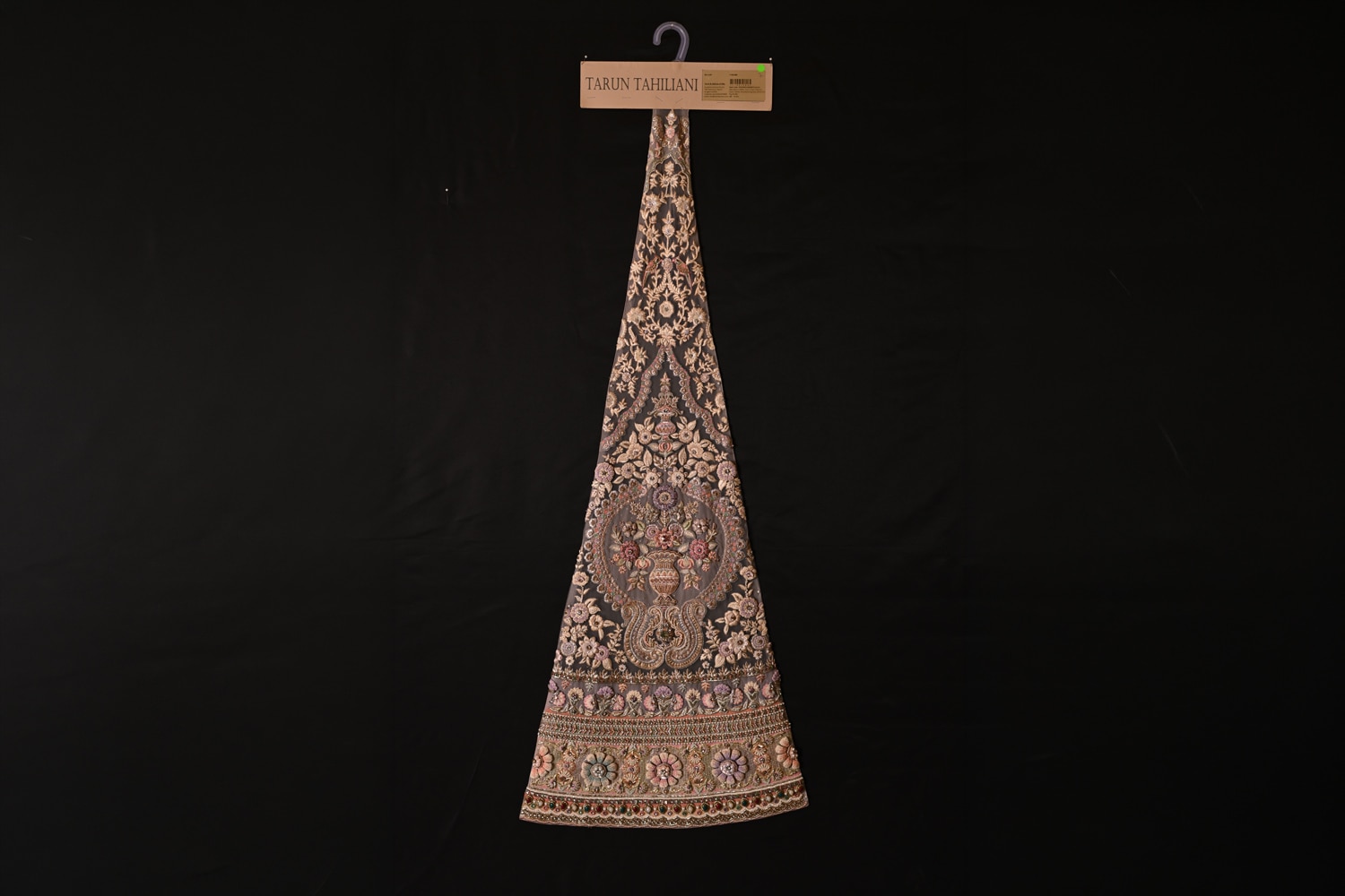 Tarun Tahiliani Design Studio Patkas