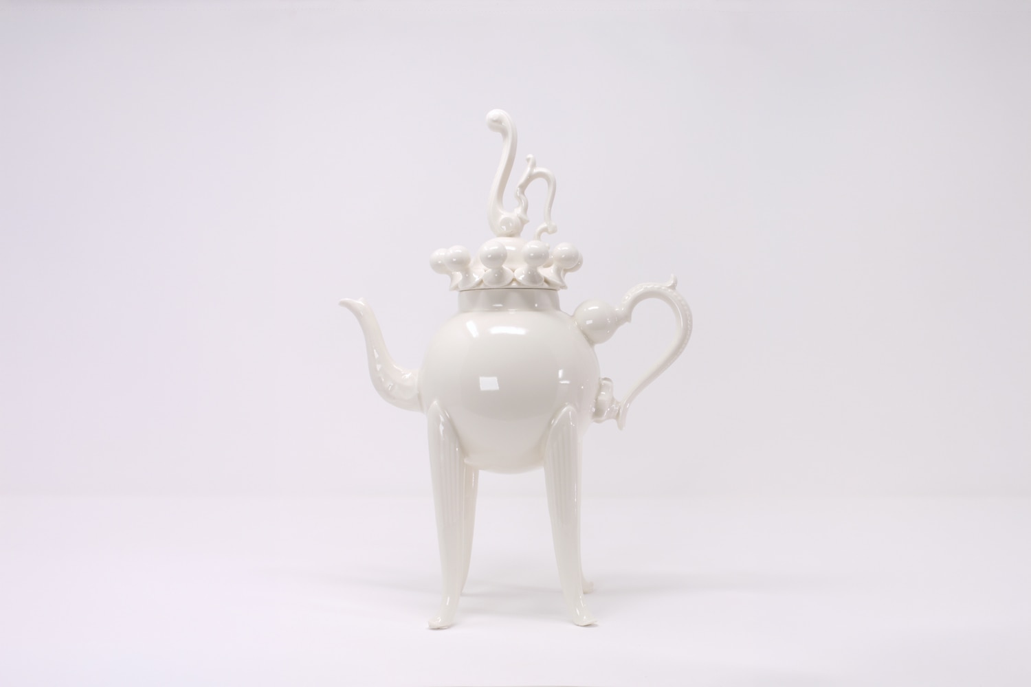 Long Legged Teapot, Swan