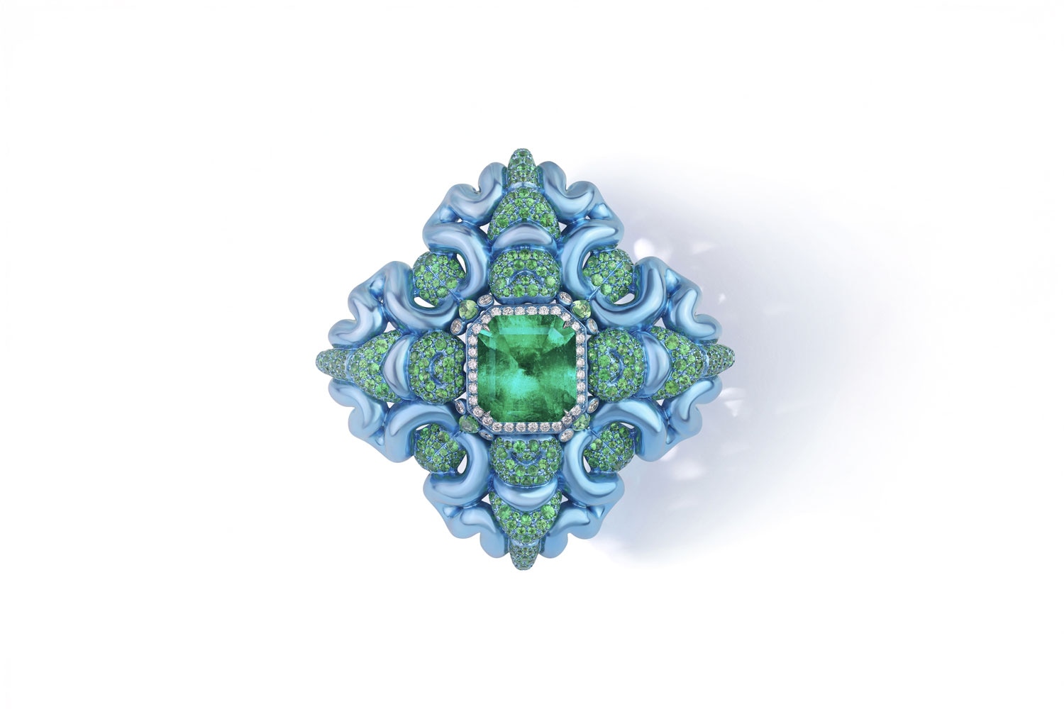 Wallis Hong Emerald brooch