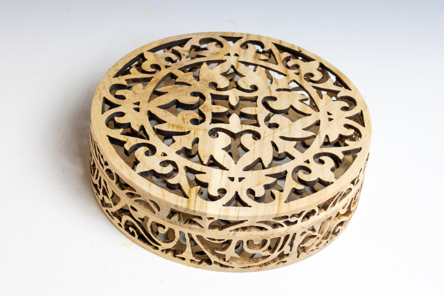 Luigi D'Amato Traces of Arabesque