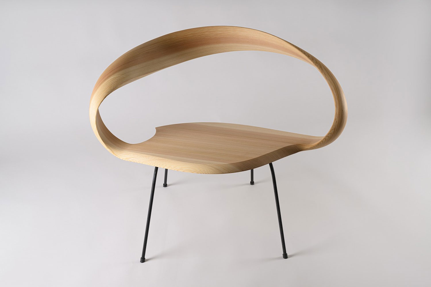 Kenta Hirai Yoshino one-seater chair