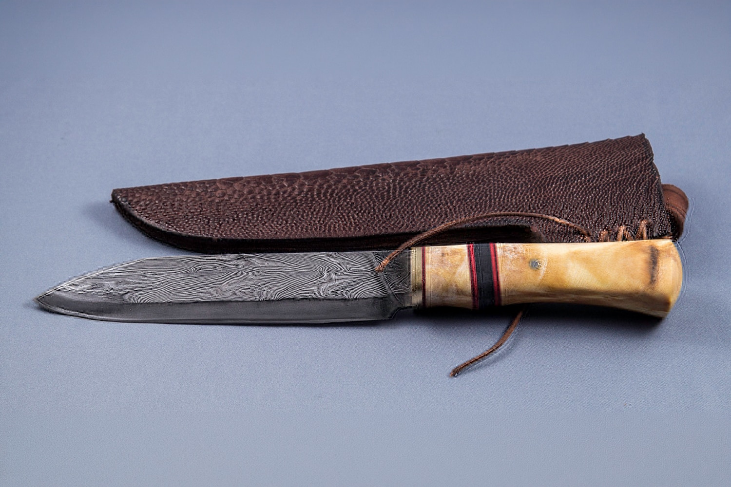 Yann Petit Multibar damascus hunting dagger