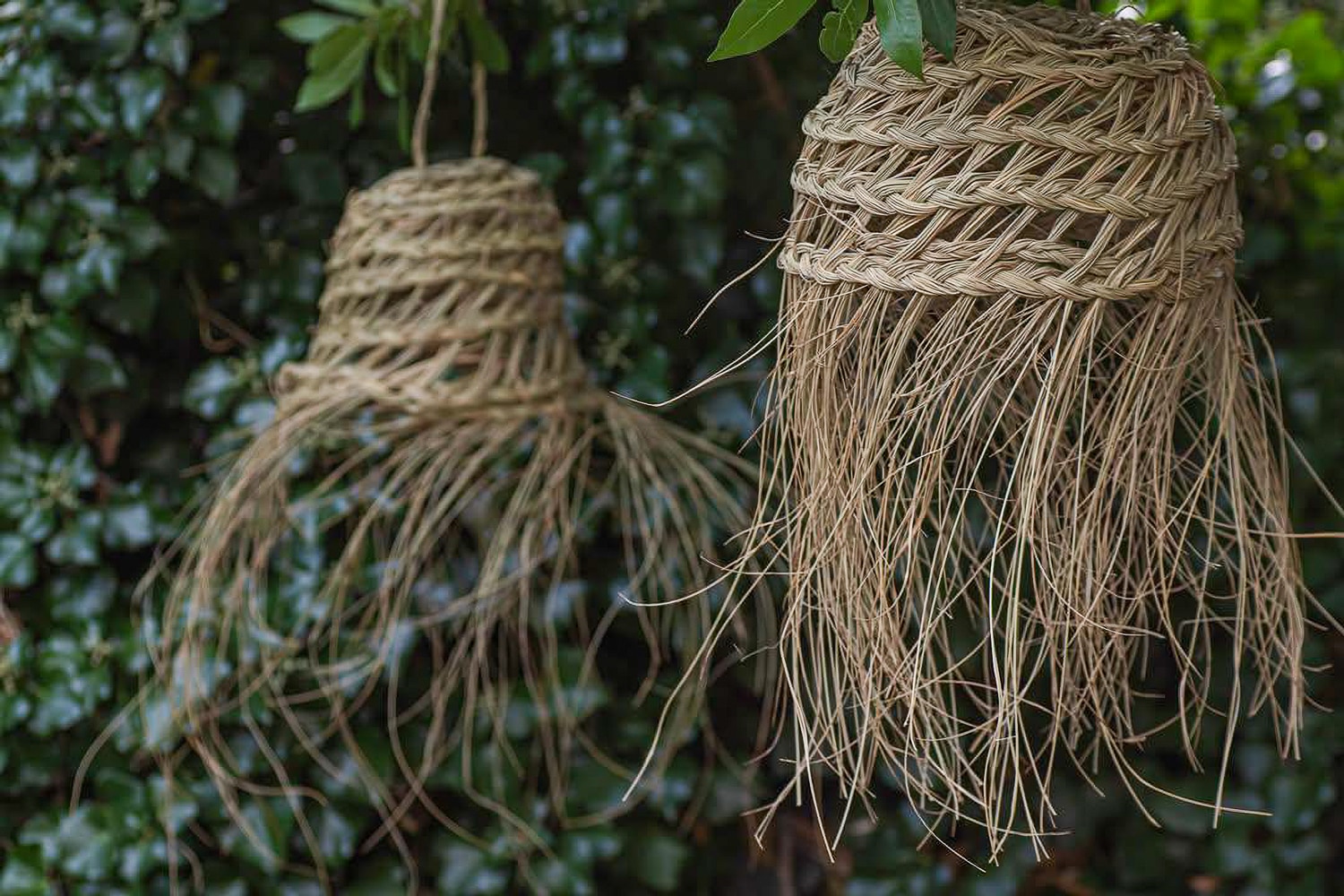 Ángel Avis Melo Lamps in cushion-stitch technique