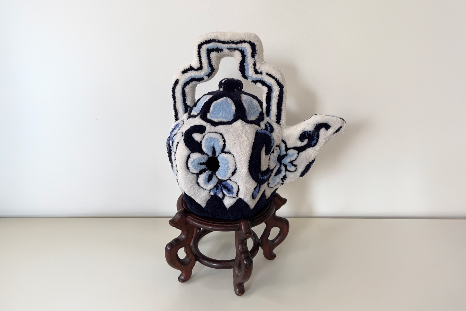 Shishi San Tea pot cosy