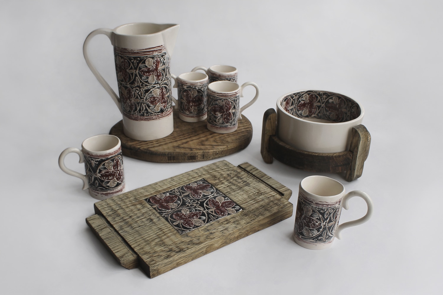 Giorgi Robakidze & Elene Chlaidze Ceramic and wood tableware set